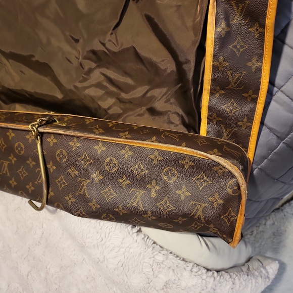 Garment Bag - Picture 5 of 7